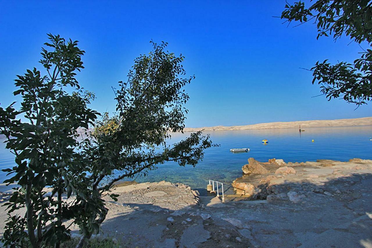 Beachfront House Ivana With Pool - Renovated 2025 Cesarica Exterior foto